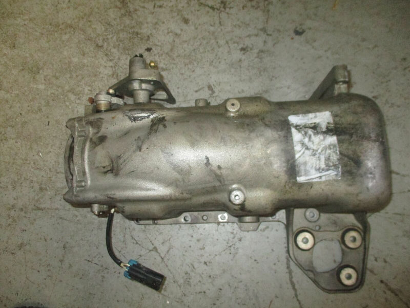 Mercury Optimax 225hp outboard air plenum with throttle body (858539T07)