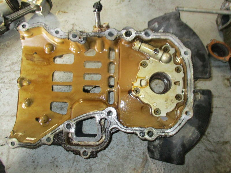 2002 Suzuki Outboard DF50 4-stroke Engine holder with oil pump 16100-87j11