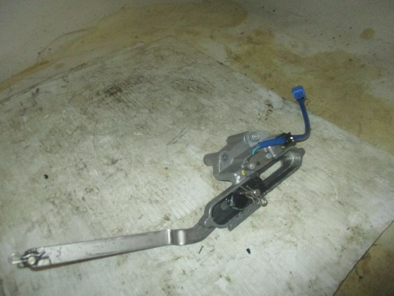 Yamaha 90hp 4 stroke outboard neutral switch and bracket (60V-8259F-00-00)