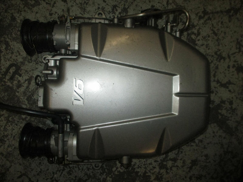 Suzuki DF250 250hp outboard intake collector cover (13140-93J00)