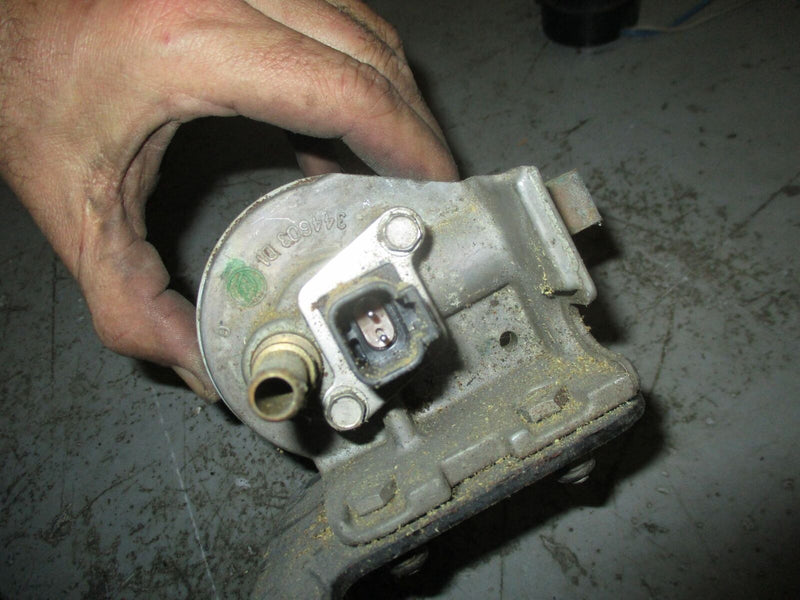 Johnson Evinrude outboard fuel water seperator (344603)
