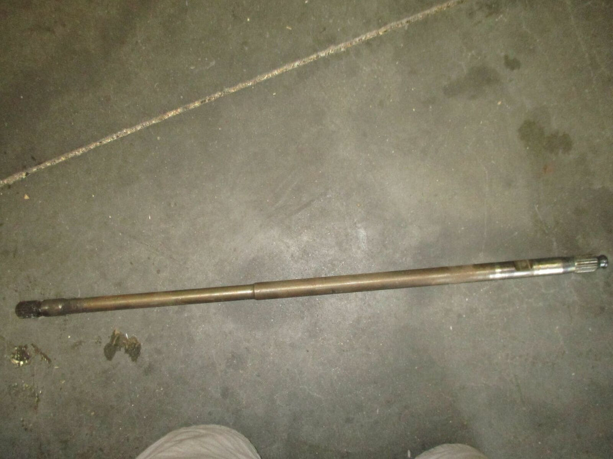 Johnson outboard drive shaft measures 29 3/4"