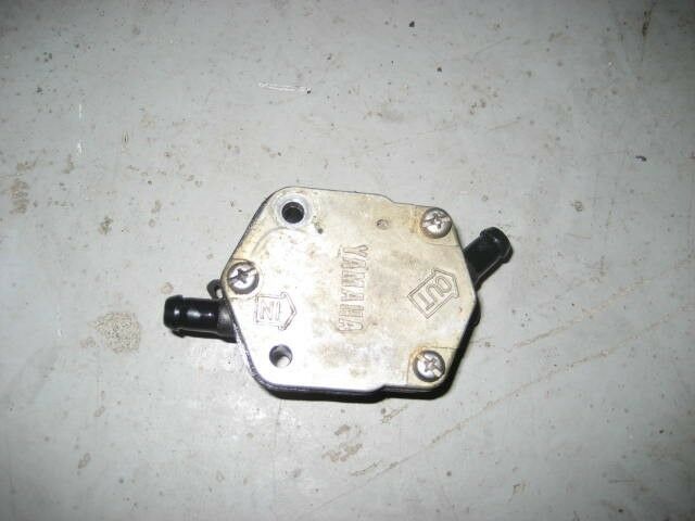 Yamaha 150 Percision Blend TXRQ 1992 fuel pump 6E5-24410-03-00