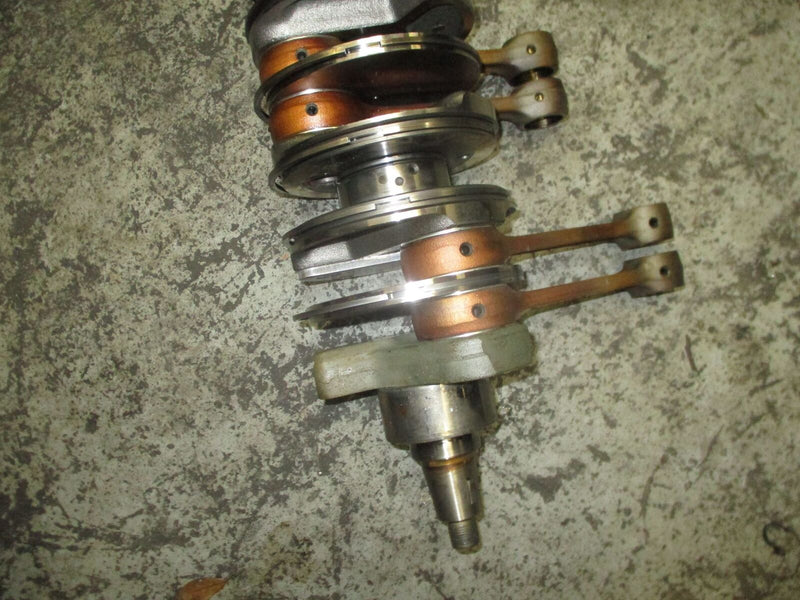 Suzuki DT200 200 hp outboard crankshaft (12200-92E04)