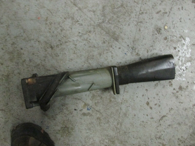 1989 Yamaha outboard 25hp 2-stroke 25LF exhaust tube 6L2-41131-00-9M
