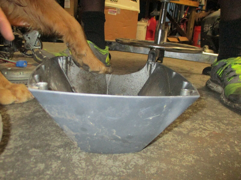 2001 Yamaha outboard 60hp 2-stroke aluminum apron 6h3-42741-01-4D 6h3-42771-01