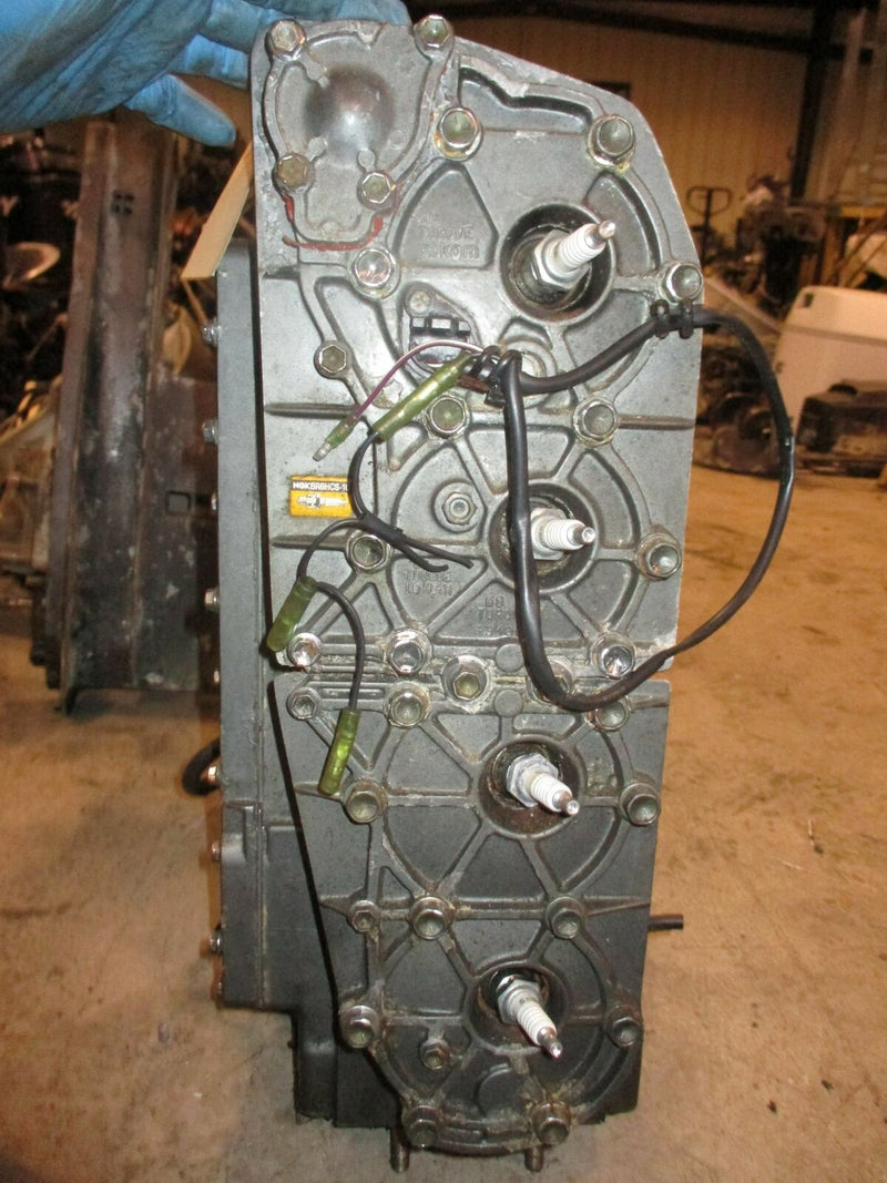 Suzuki DT140 140hp outboard crankcase powerhead