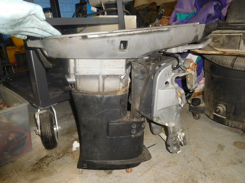 Mercury Mariner 35hp 2 cylinder 2 stroke 20" midsection