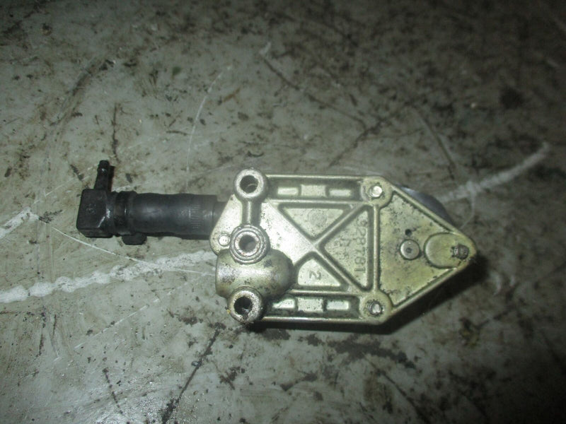 1989 Evinrude Tracker 25hp 2 stroke outboard fuel pump