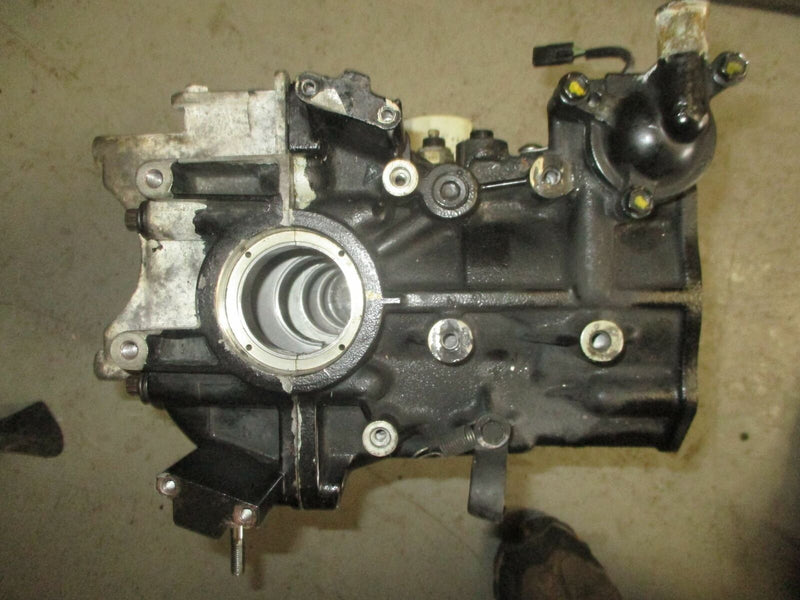 Suzuki DF70 70hp outboard crankcase block