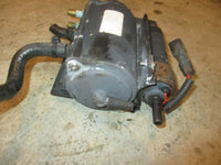 Load image into Gallery viewer, Evinrude 115hp 2 stroke outboard VST (439347)
