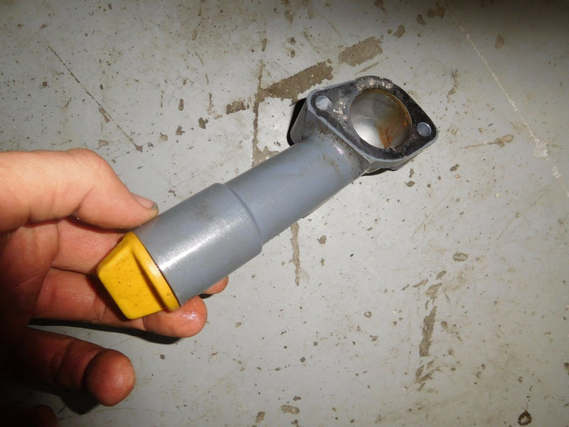 2004 Yamaha outboard 225 hp 4 stroke F225TXRC Oil Filler tube