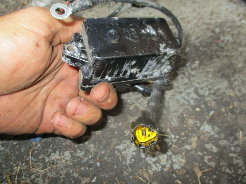 1994 Yamaha VX250 2-stroke outboard tilt and trim relay 61a-81950