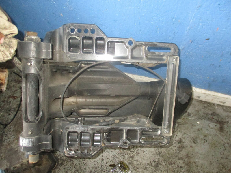 Evinrude Tracker 40hp outboard 20" midsection