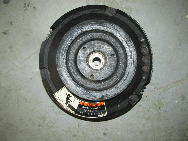 Mercury Outboard 225hp 3.0L carburated offshore flywheel 272-821033-C