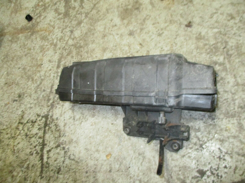 2006 Mercury/Yamaha 115hp 4-stroke outboard electronic holder and cover