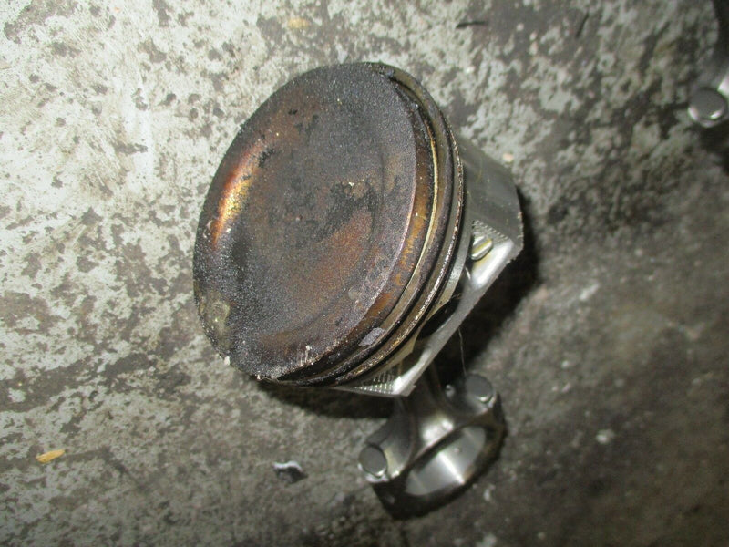 2005 Suzuki Outboard DF 115 hp 4-stroke piston and connecting rod 12111-90j01