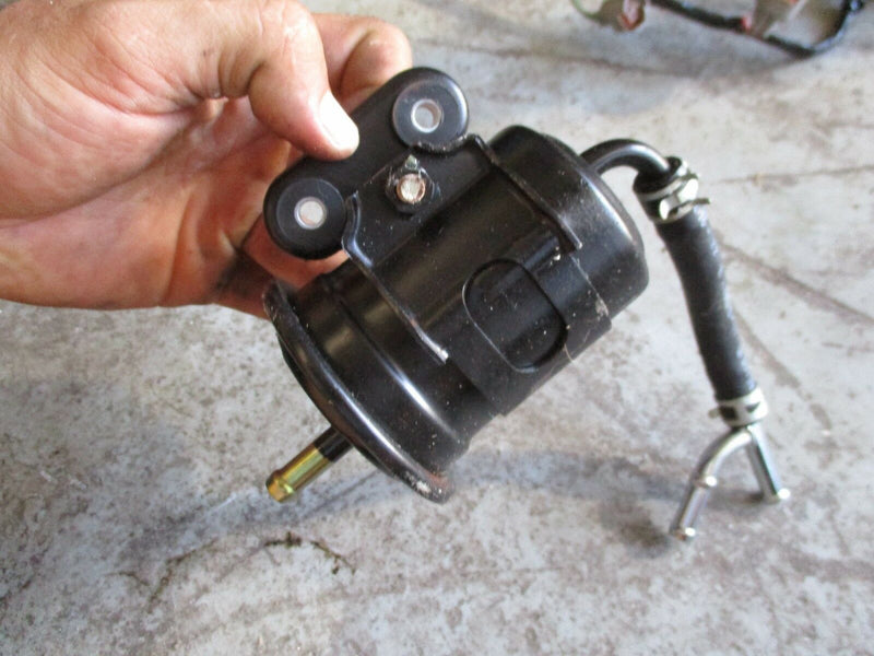 2002 Suzuki DF90 4 stroke outboard high pressure fuel filter 15440-90j00