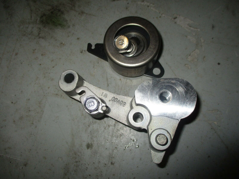 2006 VZ200TLR Yamaha 200 hp Vmax HPDI outboard belt tensioner 60v-11590