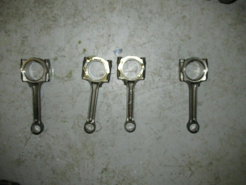 2007 Suzuki outboard DF 90 4 stroke connecting rod 90J