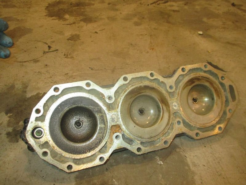 Evinrude OceanPro 200hp outboard cylinder head