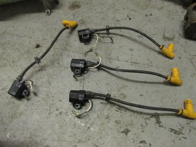 1997 Suzuki DT140 2 stroke 140hp 14003-751427 ignition coil 33410-94630