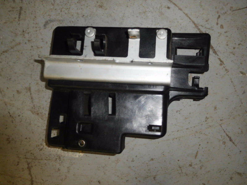 1999 yamaha 100hp 4 stroke outboard F100TLRX Relay holder 6G1-81952-00-00