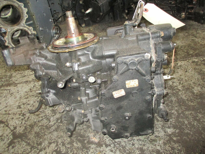 1989 Evinrude outboard 48hp 2-stroke crankcase powerhead
