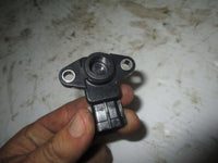 Load image into Gallery viewer, Suzuki DF90 90 hp outboard cam position sensor (33220-76G02)
