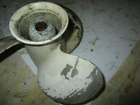 Load image into Gallery viewer, Yamaha 15hp 4 stroke outboard alluminum propeller 9 1/4 by 10
