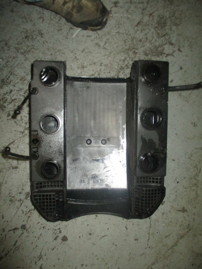 Evinrude Ficht 150hp outboard intake silencer (438284)