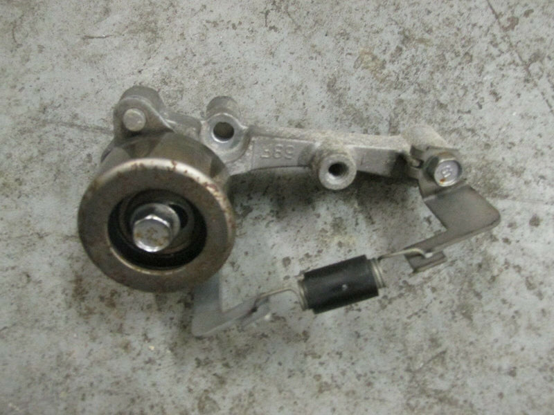 2002 Yamaha Outboard 200 hpdi LZ200TXRA belt tensioner 68F-11590-00-00