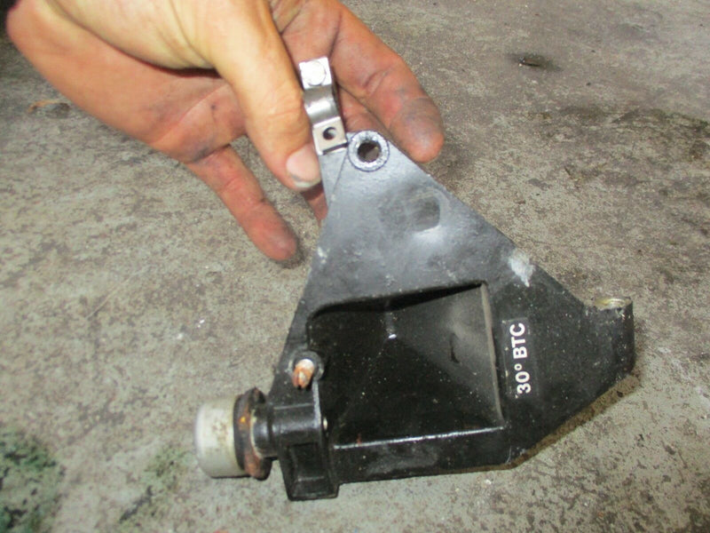 1997 Johnson 35hp AML35D outboard bracket 320374