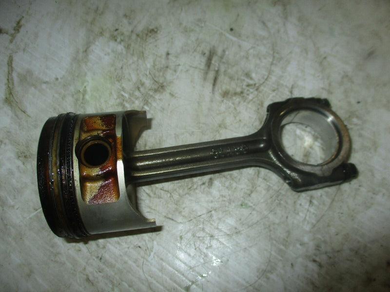 2001 Yamaha 50 hp outboard 4 stroke piston and rod 62Y-11631-10-96