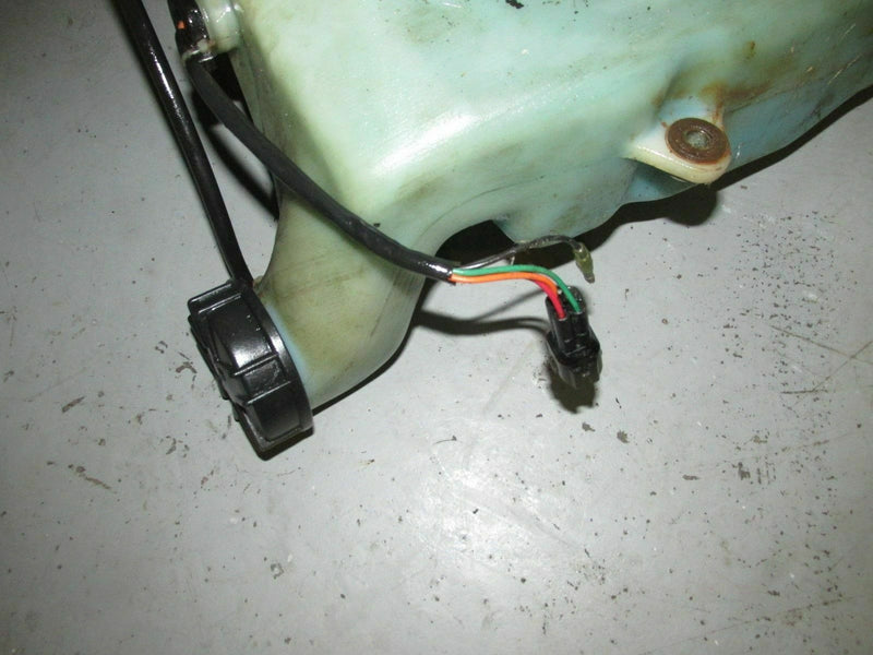 1994 Suzuki Outboard DT 150 200 20002-461063 oil tank 69110-92E02