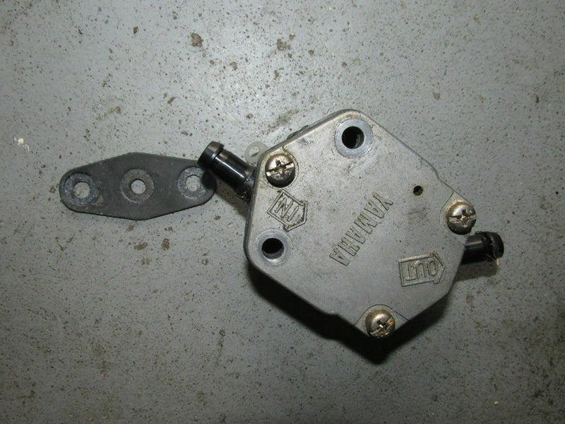 1999 Yamaha Outboard 225 250 hp TXRX Saltwater series 2 fuel pump 6E5-24410-03-0