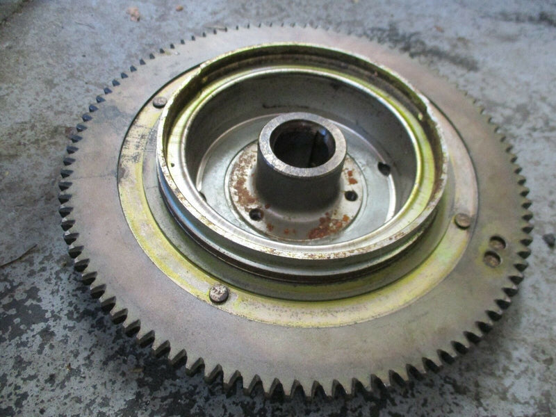 2001 Yamaha 70hp outboard flywheel 6h2-85550