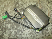 Load image into Gallery viewer, 1996 Suzuki outboard DT 225hp 2-stroke fuel injection unit 33920-92e02
