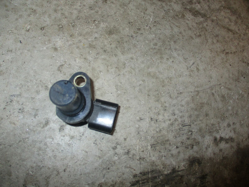 Suzuki DF140 140hp outboard CAM position sensor (33220-76G02)
