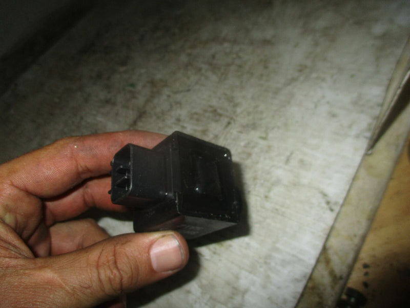 Yamaha 225hp 4 stroke outboard electric relay (68V-81950-00-00)