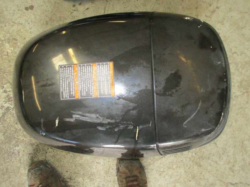 2001 Suzuki DF115 outboard top cowling