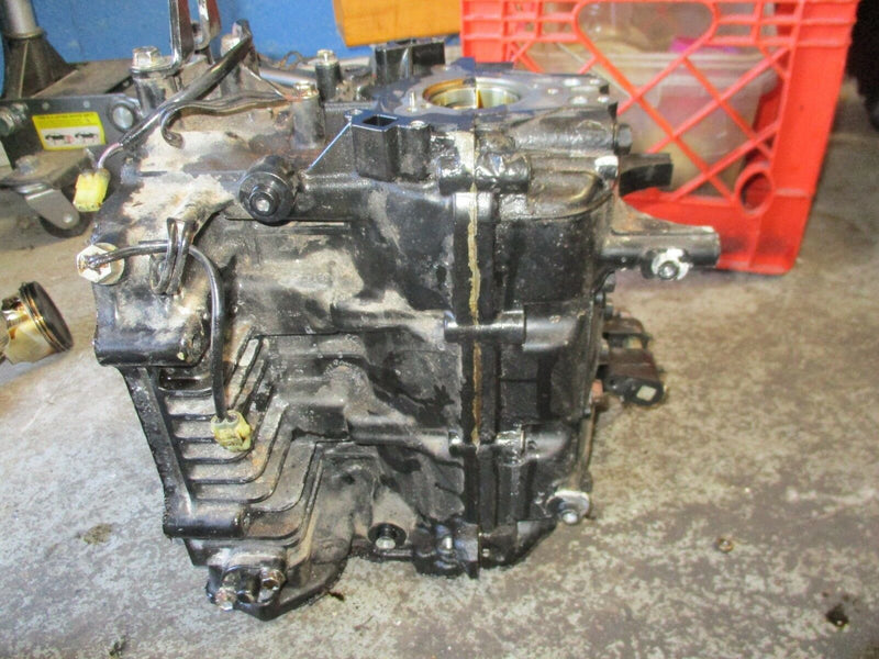 1999 Suzuki DF50 outboard crankcase block