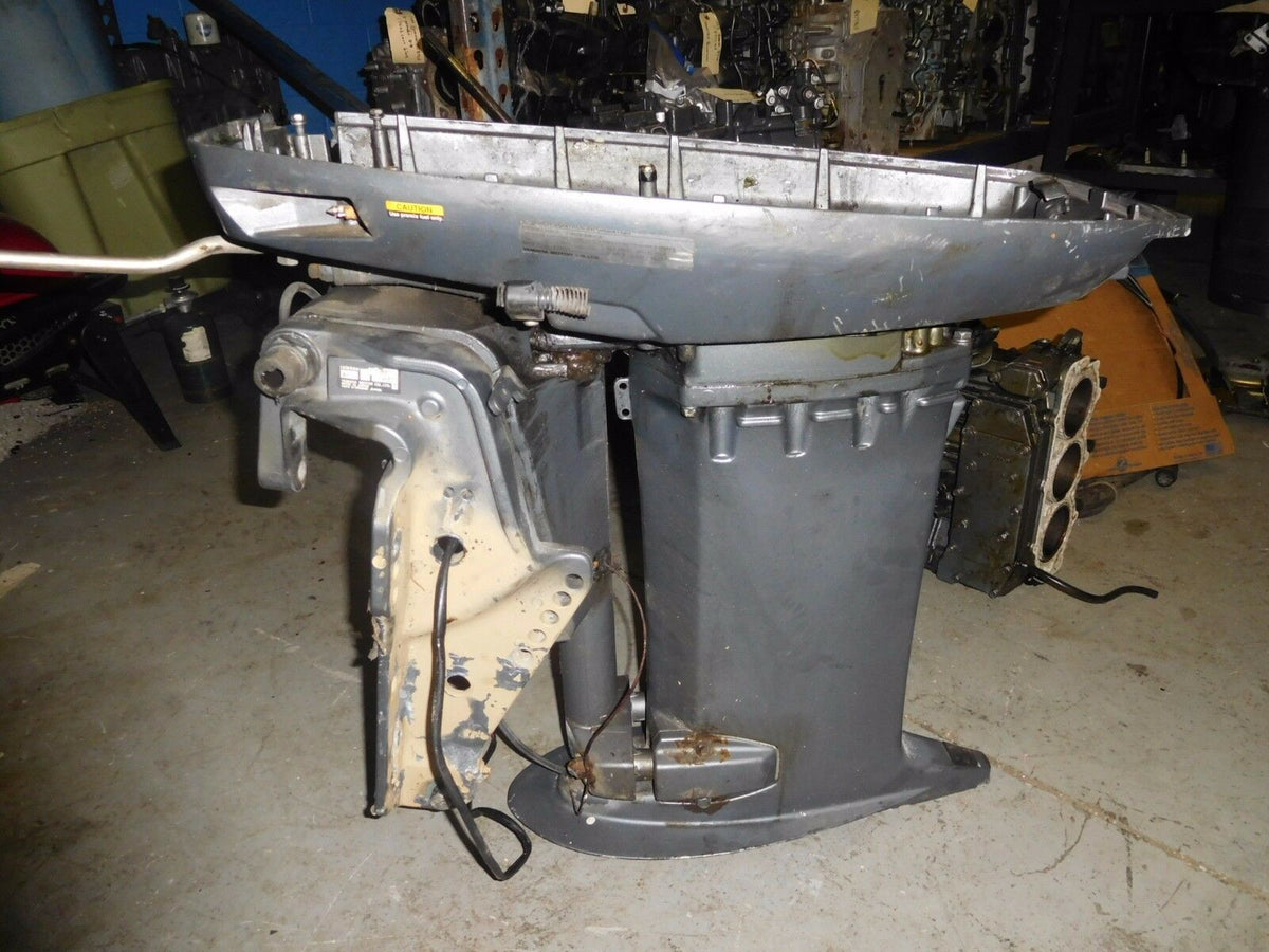 2000 yamaha outboard 40 hp C40TLRY Mid section