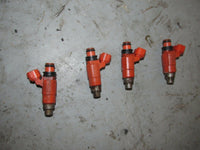 Load image into Gallery viewer, 2003 Suzuki DF140 outboard fuel injector 15710-65D00
