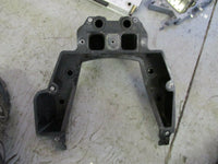 Load image into Gallery viewer, 2001 Yamaha outboard Z200TXRZ 2 stroke exhaust plate 68F-42771-00-00
