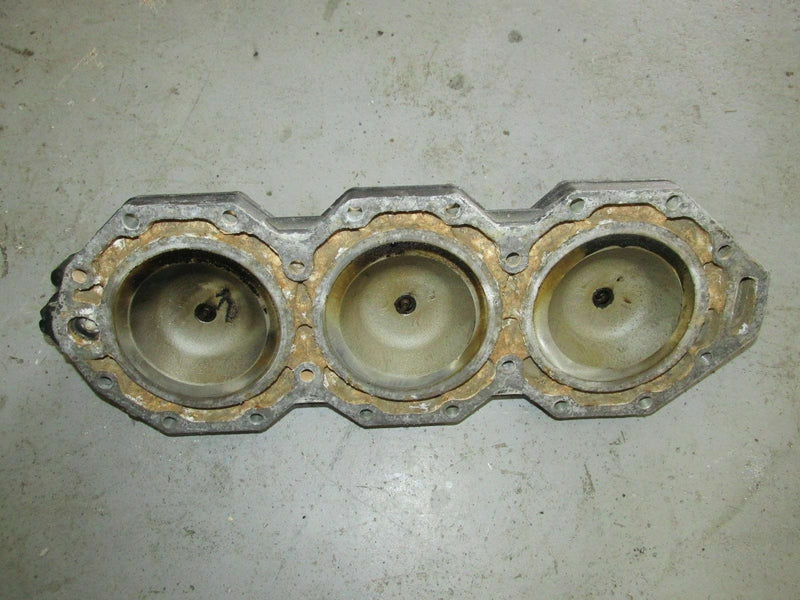 1989 Johnson outboard 225hp OMC Seadrive 3.0 cylinder head 333-809
