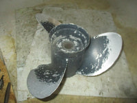 Load image into Gallery viewer, Evinrude 90hp 2 stroke outboard aluminum propeller
