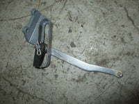 Load image into Gallery viewer, 2003 Yamaha 200hp ox66 outboard shift bracket
