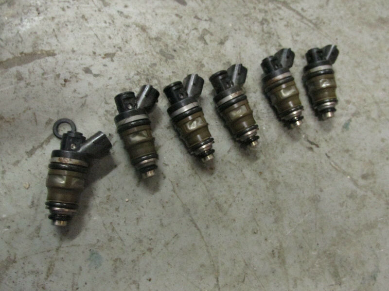 2000 Suzuki outboard DT 150hp 2-stroke fuel injector 15710-94900
