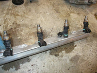 Load image into Gallery viewer, Suzuki DF70A 70hp outboard fuel rail with injector set (15750-87L10)
